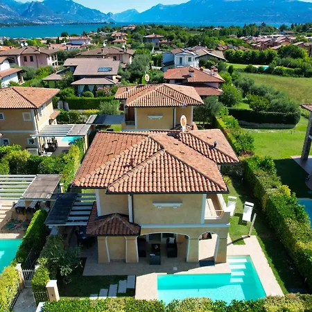 Villa Iris Private Pool Manerba del Garda